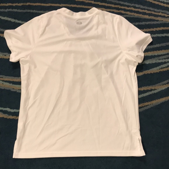 NWOT Sugoi loose athletic t-shirt - Picture 6 of 7